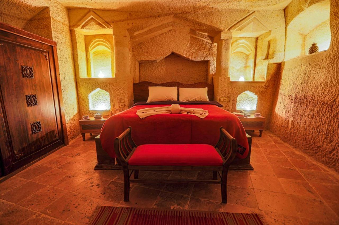 Sinasos Palace Cave Hotel 于尔居普 外观 照片