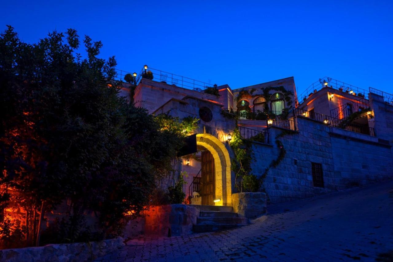 Sinasos Palace Cave Hotel 于尔居普 外观 照片