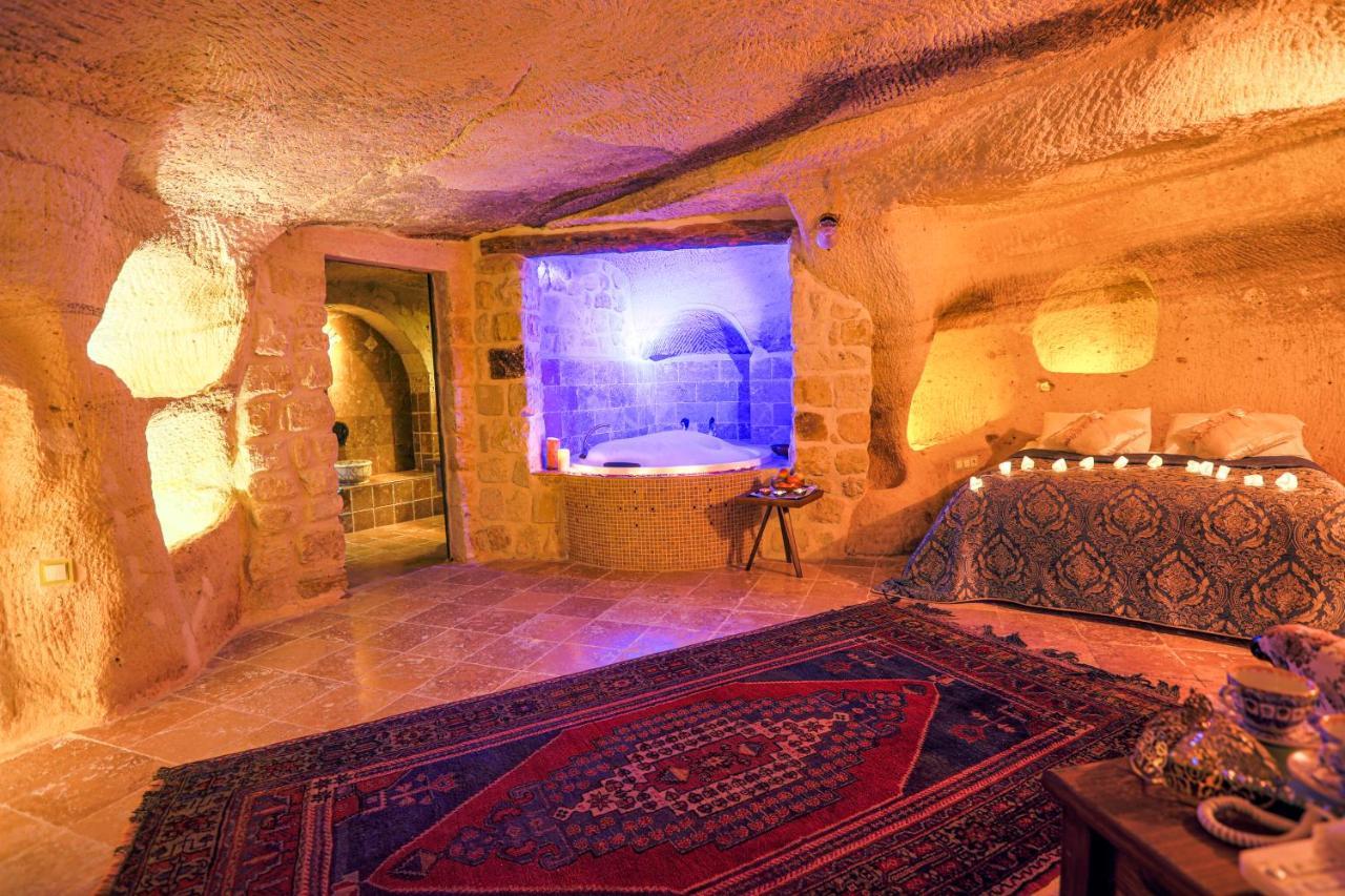 Sinasos Palace Cave Hotel 于尔居普 外观 照片