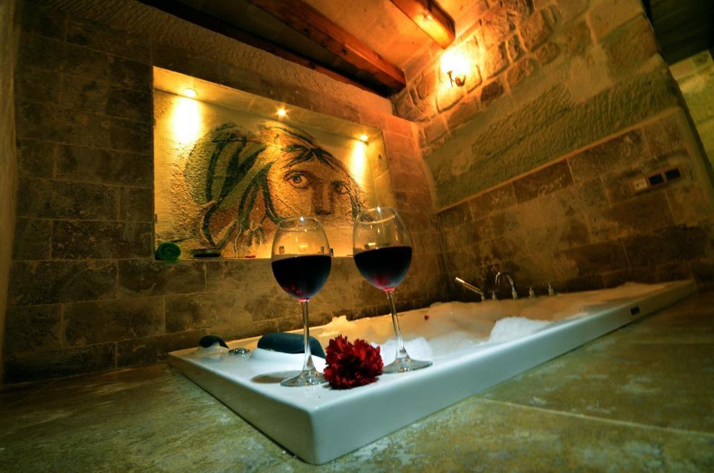 Sinasos Palace Cave Hotel 于尔居普 外观 照片